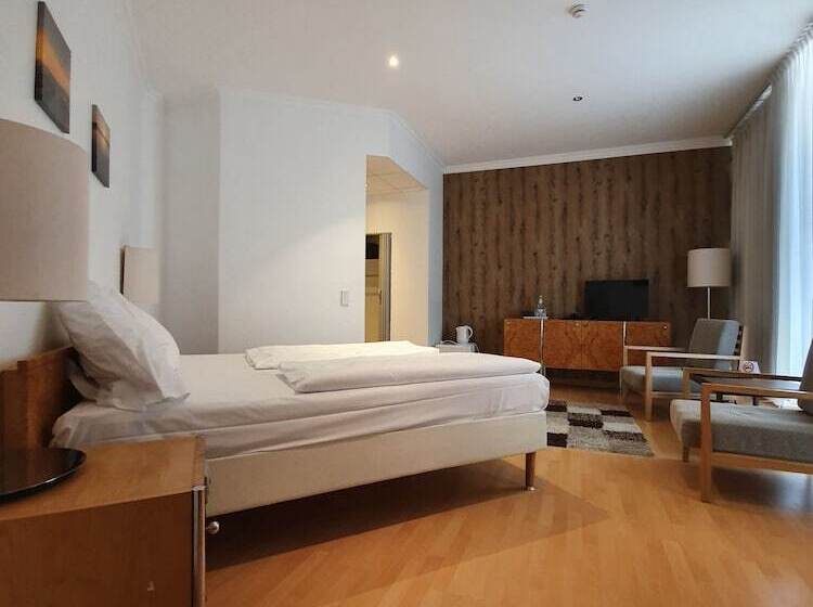 اتاق راحتی, Erlanger Hof