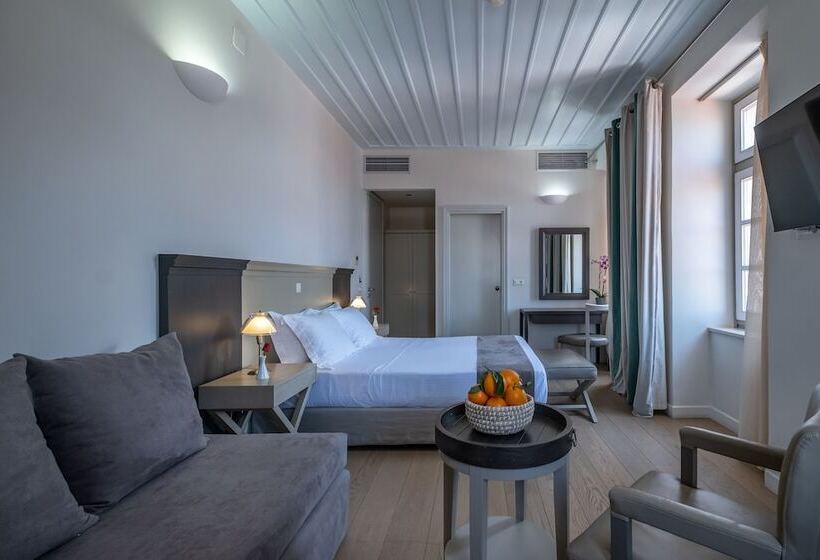 高级三人间, Grand Sarai Nafplio