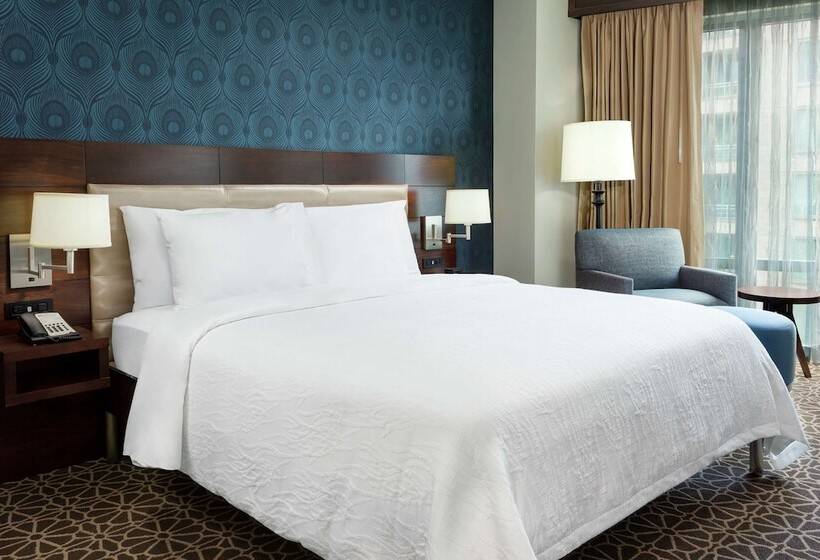 Номер Deluxe Адаптированный для Инвалидов, Hilton Garden Inn Washington Dc/georgetown Area