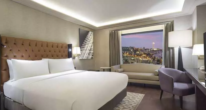 Executive-huone King-vuode, Hilton Kyiv