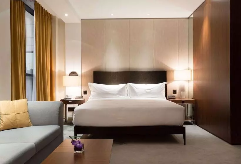 Executive-huone, Hilton Kyiv