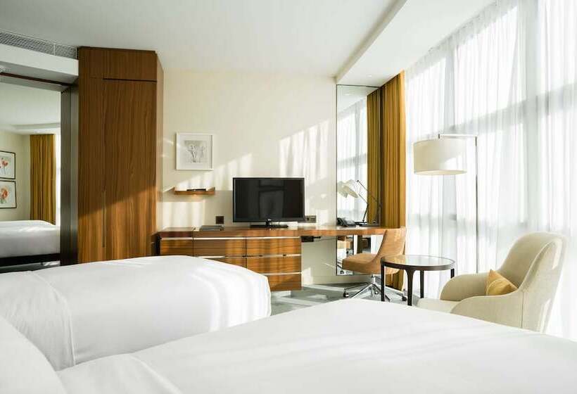 اتاق استاندارد, Hilton Kyiv