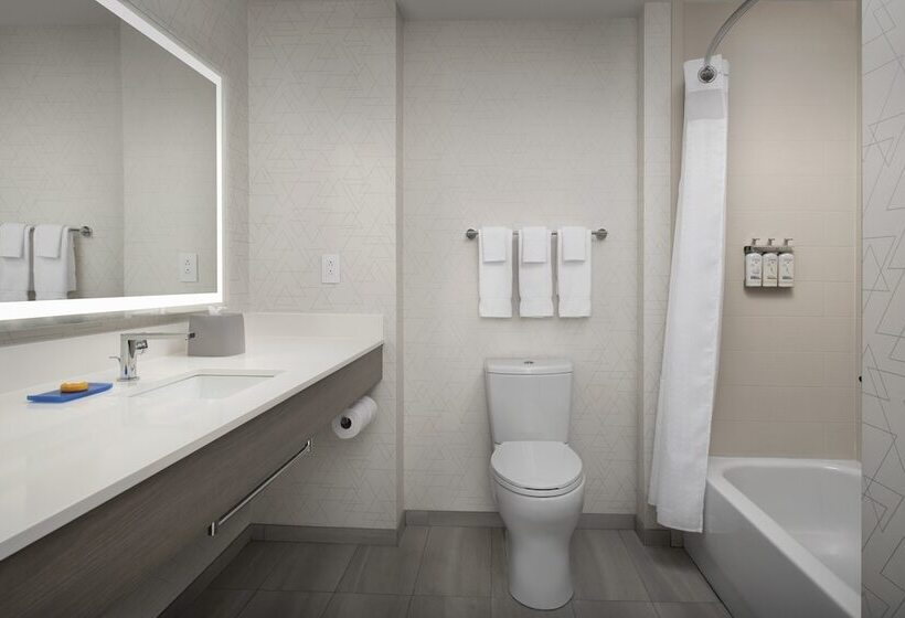 غرفة قياسية, Holiday Inn Express & Suites Knoxville Clinton, An Ihg