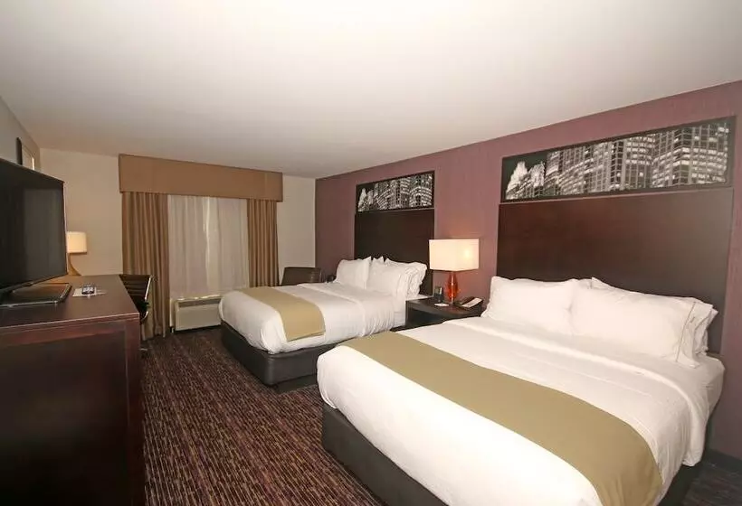 スイート, Holiday Inn Express & Suites Charlotte North, An Ihg