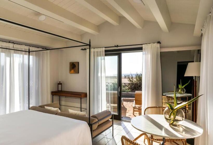 جناح جونيور مزوَّد بحمام سباحة, Le Dune Piscinas