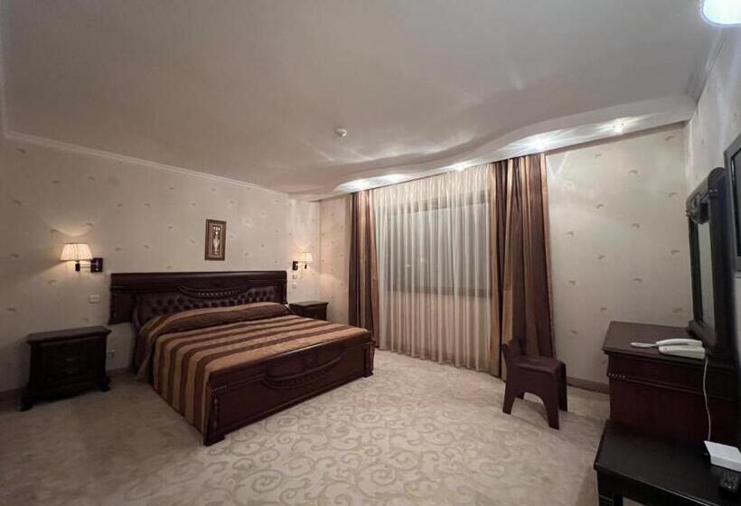 סוויטת דלוקס 2 חדרים, Merian Palace