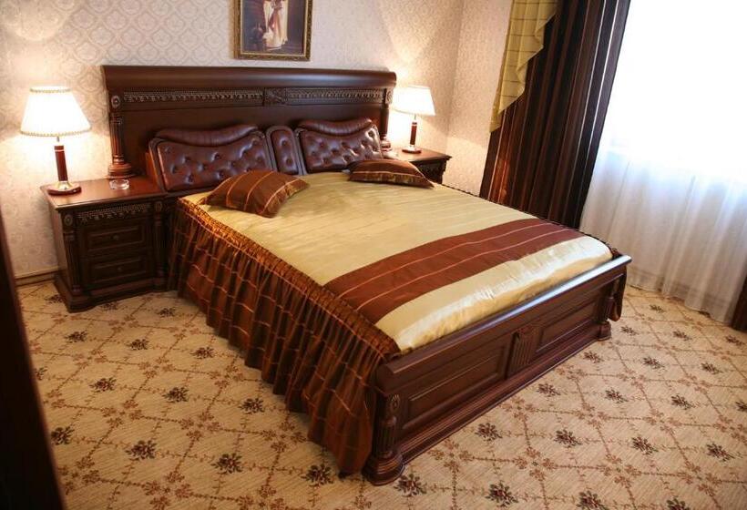 דירת חדר, Merian Palace