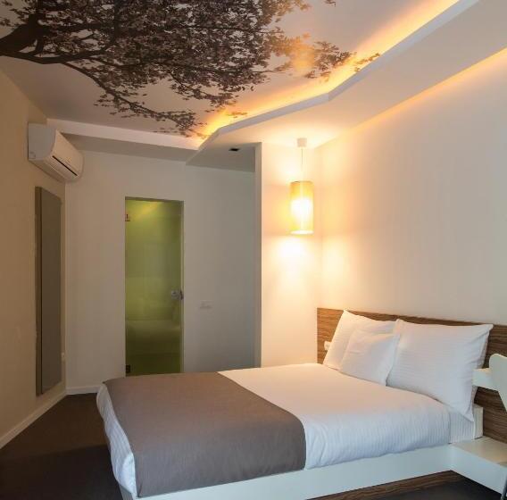 اتاق استاندارد یک نفره, Sole