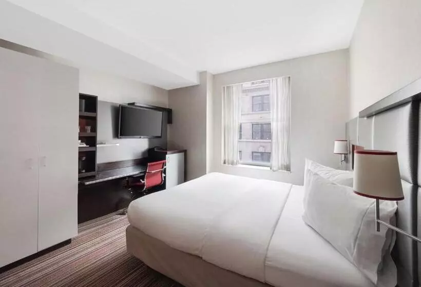 Deluxe-huone King-vuode, The Herald by Luxurban