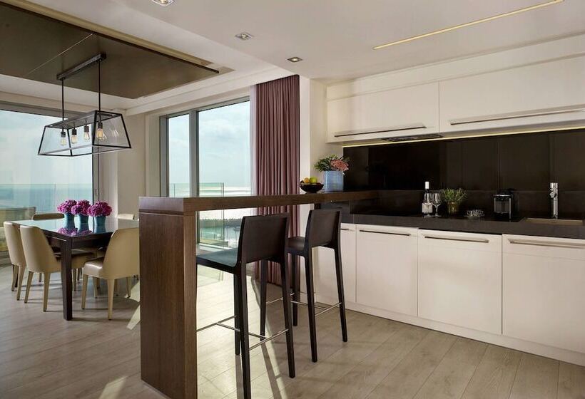 바다 전망 스위트, The Ritzcarlton, Herzliya
