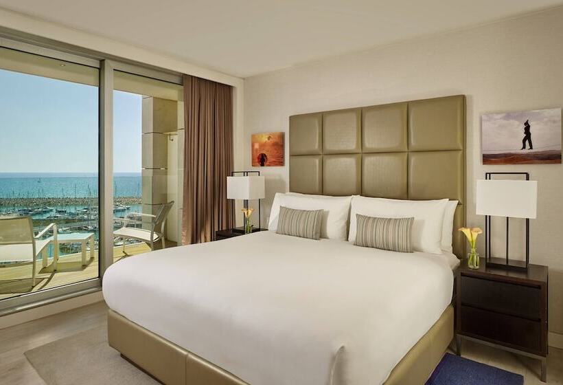 펜트하우스 스위트, The Ritzcarlton, Herzliya