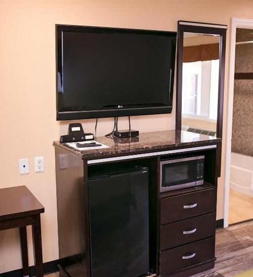 Quarto Estandar Cama King, Rodeway Inn & Suites