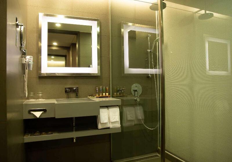 اتاق پرمیوم, Novotel Kolkata Hotel And Residences