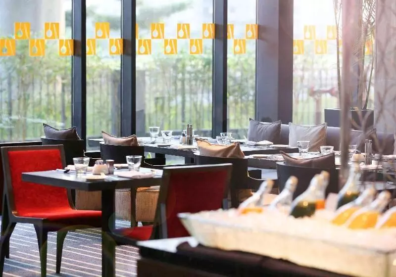 プレミアムスイート, Novotel Kolkata Hotel And Residences