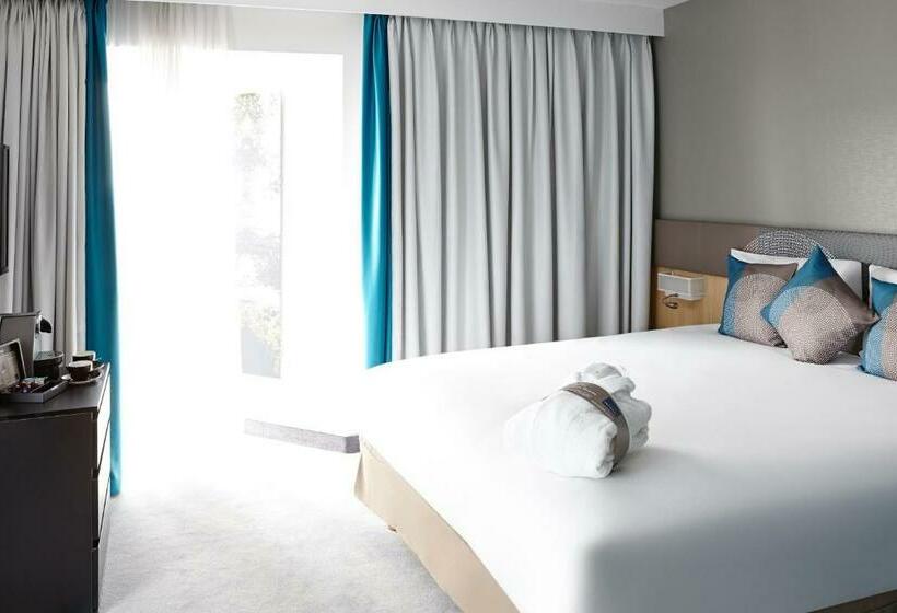 高级大房间, Novotel London Wembley