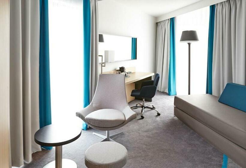 高级大房间, Novotel London Wembley