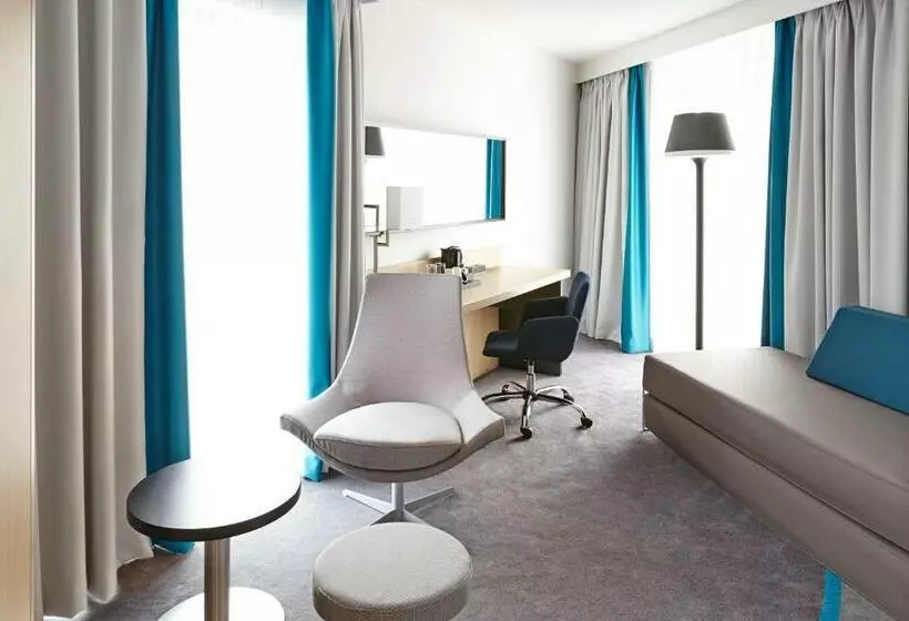スーペリアールーム, Novotel London Wembley