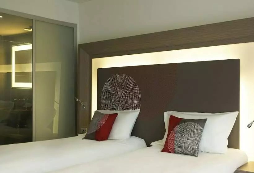 スーペリアールーム, Novotel London Wembley