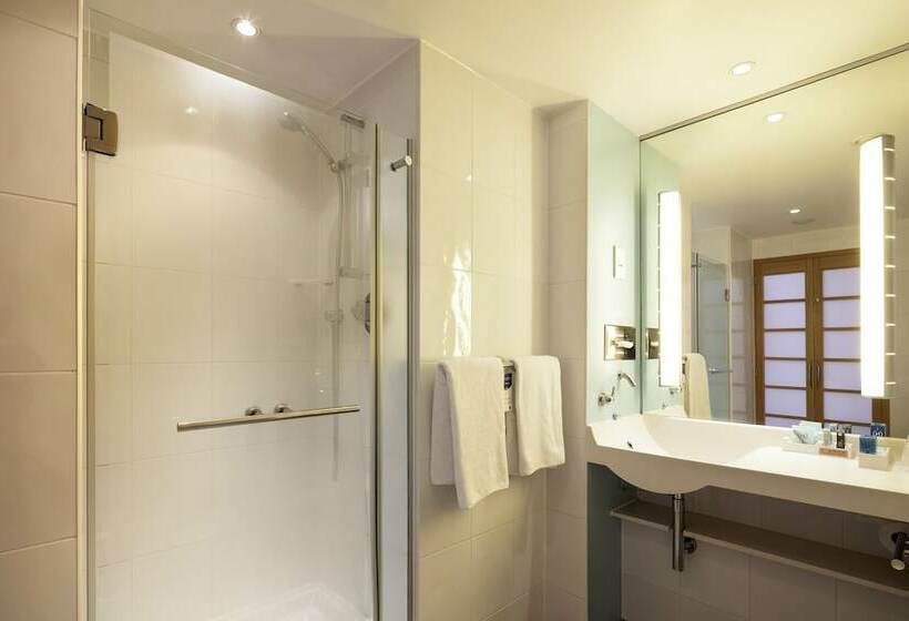 行政房间, Novotel London Wembley