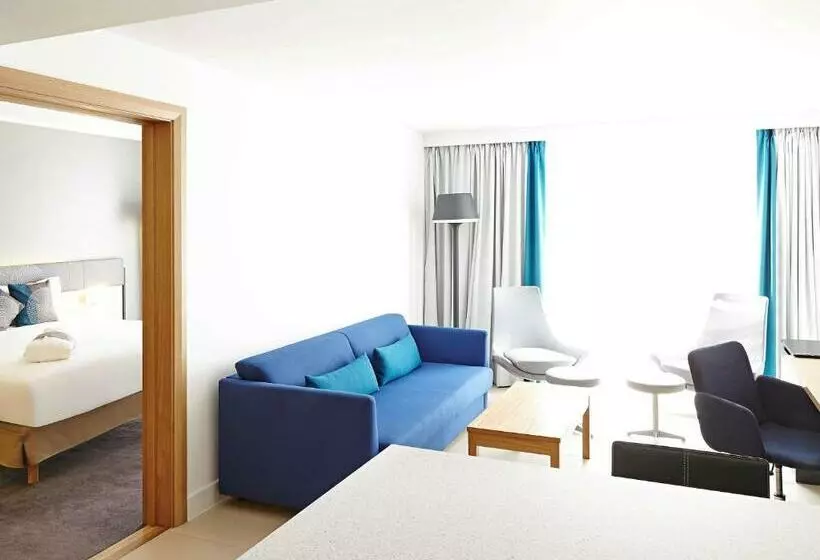 スーペリアースイート, Novotel London Wembley