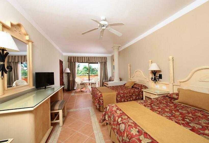 수피리어 주니어 스위트, Bahia Principe Grand Turquesa - All Inclusive