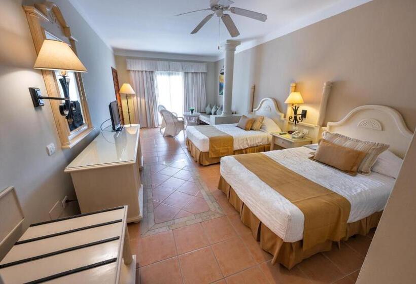 スーペリアージュニアスイート, Bahia Principe Grand Turquesa - All Inclusive