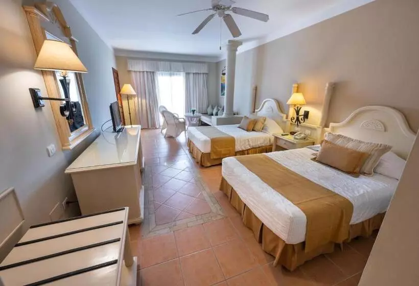 سوییت جونیور سوپریور, Bahia Principe Explore Turquesa - All Inclusive