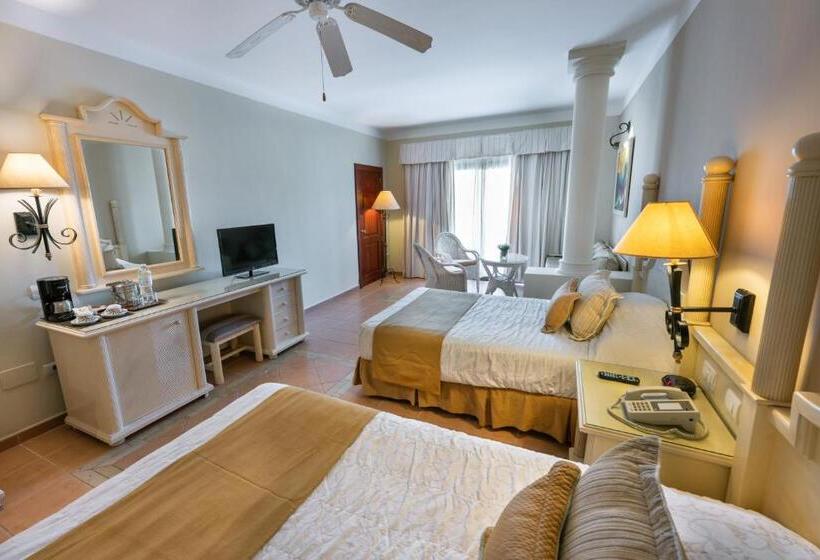 수피리어 주니어 스위트, Bahia Principe Grand Turquesa - All Inclusive