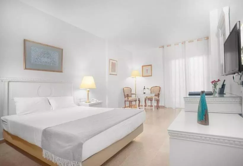 اتاق لوکس با تخت بزرگ, Grand Hotel Madaba