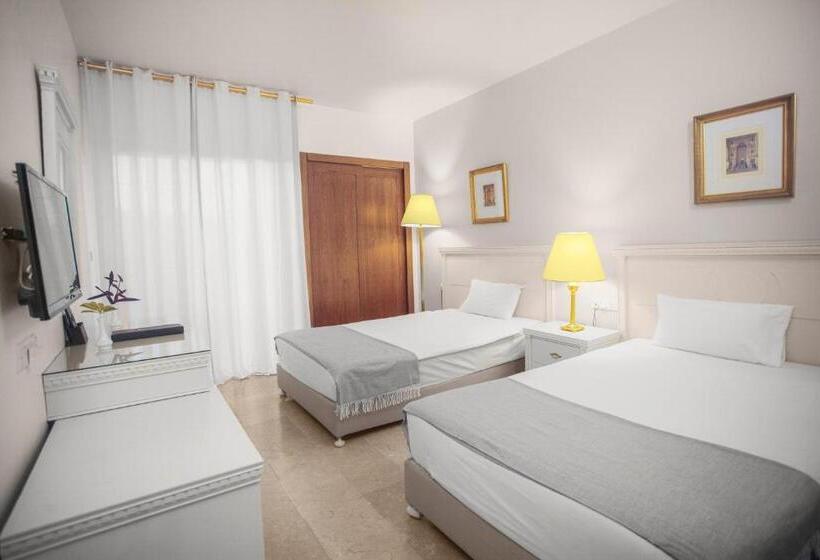 اتاق لوکس, Grand Hotel Madaba
