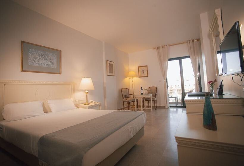 اتاق لوکس یک تخته, Grand Hotel Madaba