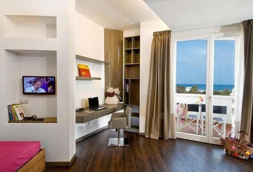 חדר סטנדרט לארבעה, Acapulco