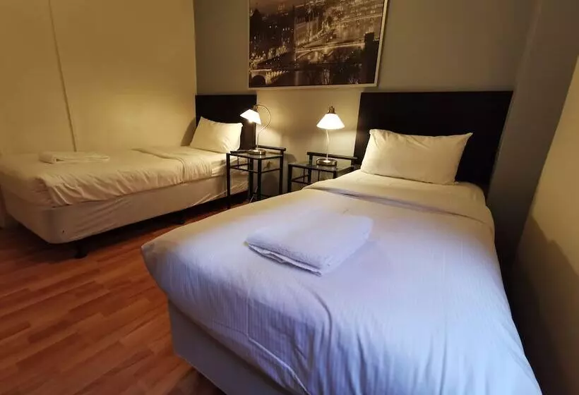 Standard-huone Jaettu Kylpyhuone, City Centre Budget