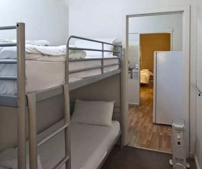 Superior-studio, City Centre Budget