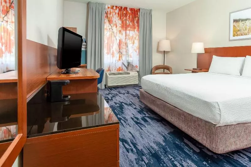 キングサイズベッドのスタンダードルーム, Fairfield Inn By Marriott North Little Rock