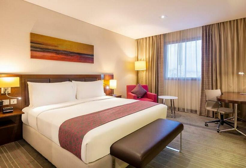 اتاق لوکس, Holiday Inn Alseeb Muscat, An Ihg