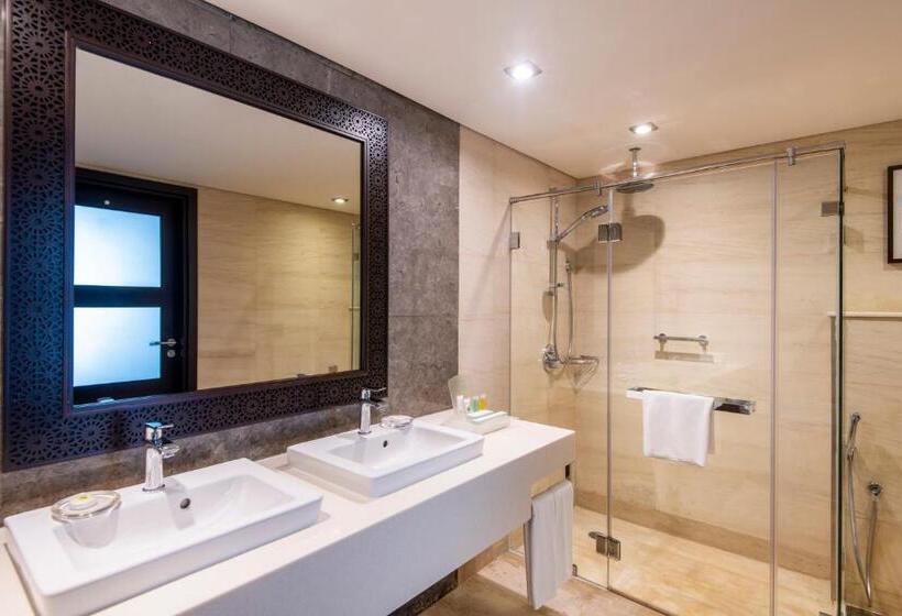 سوئیت 2 خوابه, Holiday Inn Alseeb Muscat, An Ihg