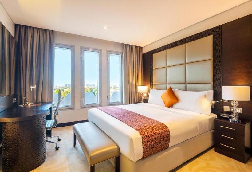 سوئیت 2 خوابه, Holiday Inn Alseeb Muscat, An Ihg