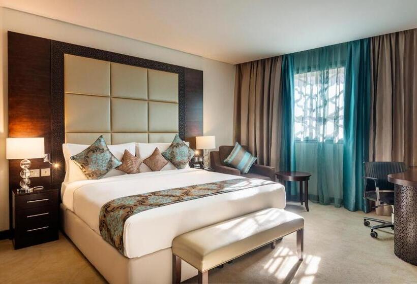 سوئیت 2 خوابه, Holiday Inn Alseeb Muscat, An Ihg