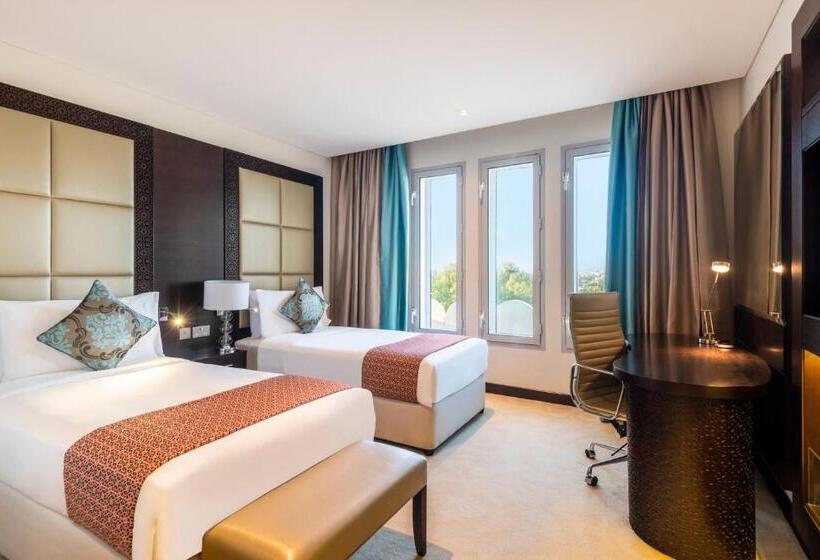سوئیت 2 خوابه, Holiday Inn Alseeb Muscat, An Ihg