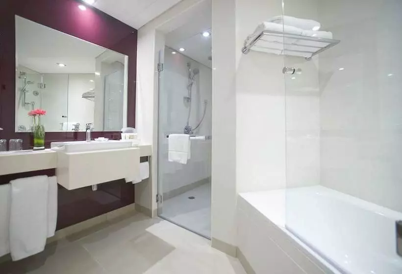 ダブルベッドスタンダードルーム, Holiday Inn Alseeb Muscat, An Ihg