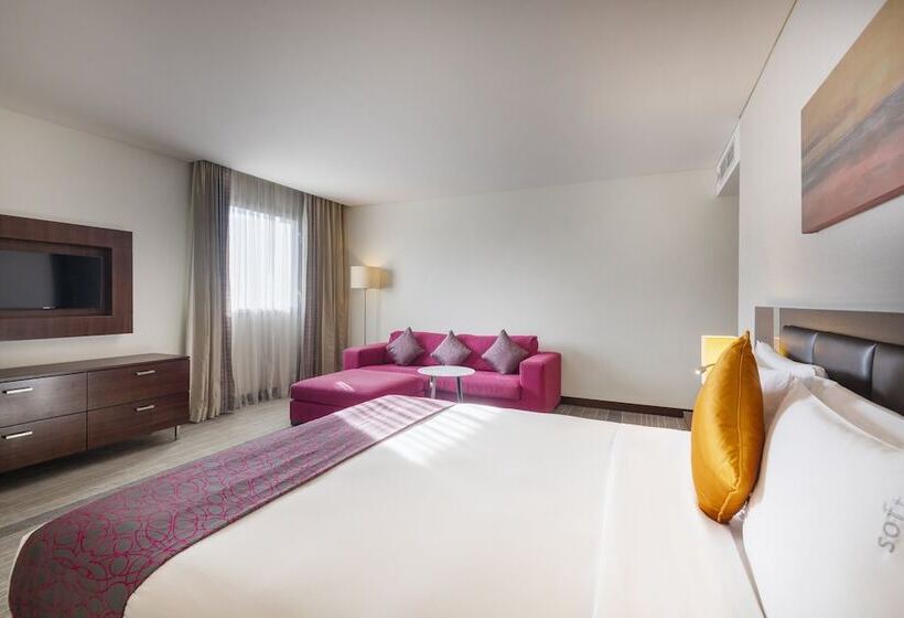 سوییت, Holiday Inn Alseeb Muscat, An Ihg