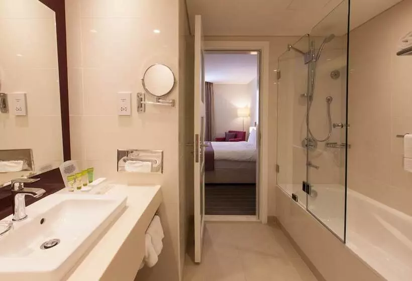 スイート, Holiday Inn Alseeb Muscat, An Ihg