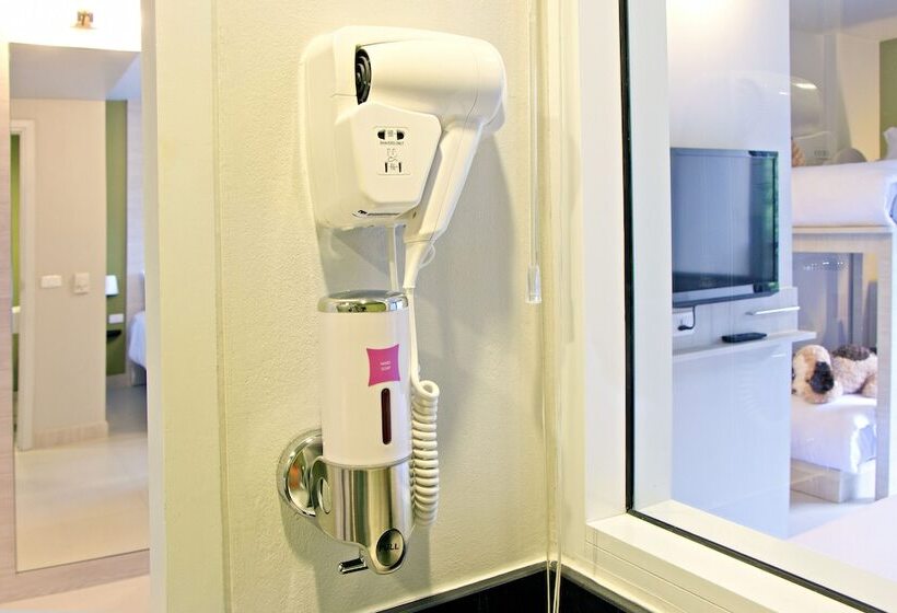 패밀리 룸, Ibis Styles Krabi Ao Nang