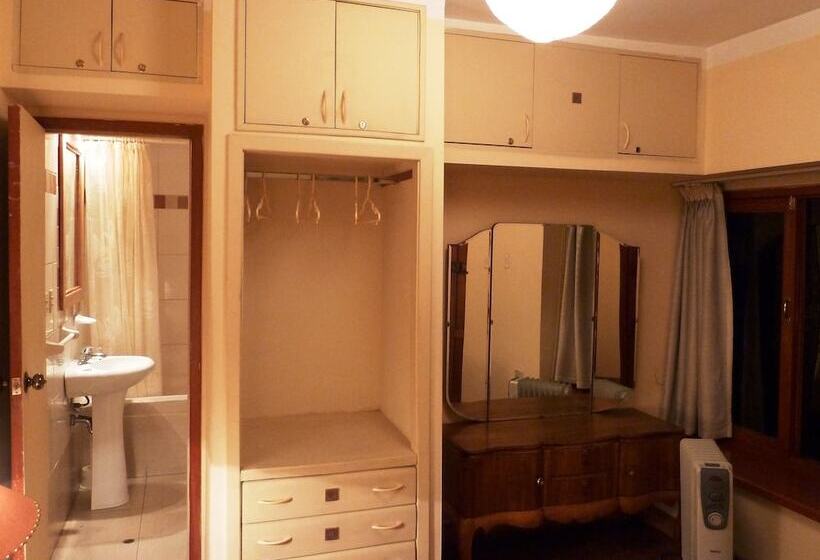 חדר סטנדרט, Kukuli Lodge