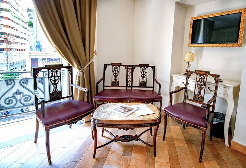 سوییت جونیور, Lanfipe Palace