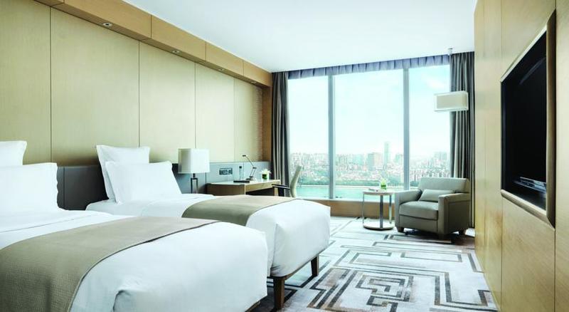 高级大房间, Langham Place Guangzhou   Walking Distance To Canton Fair & Overseas Buyers Registration Service