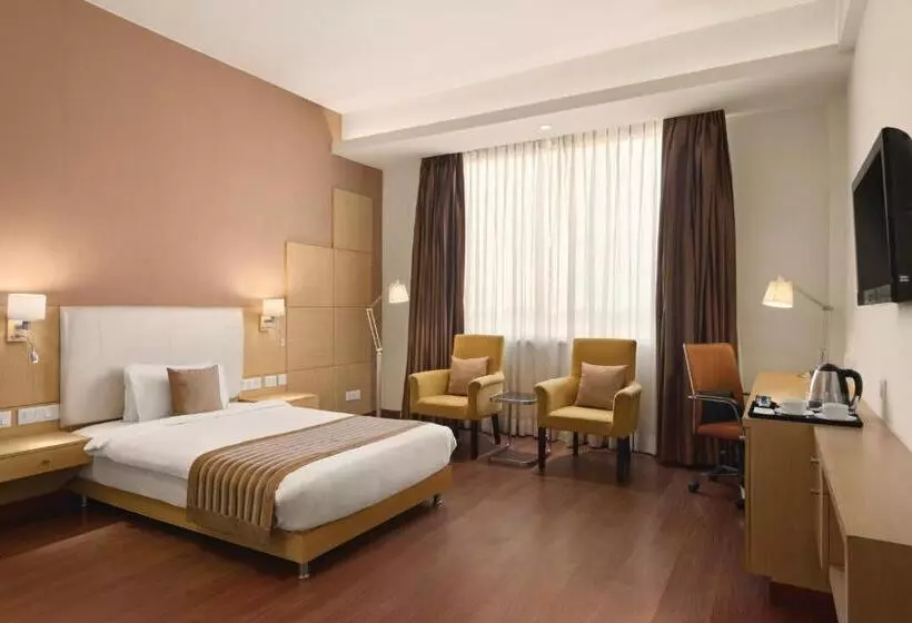 身障者適用シングルルーム, Ramada Neemrana