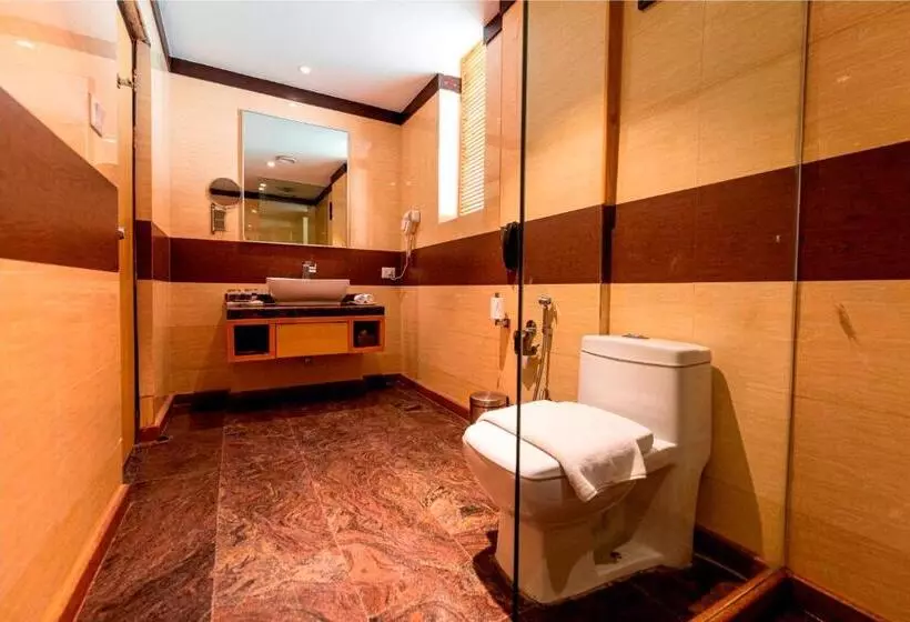 スイート, Ramada Neemrana
