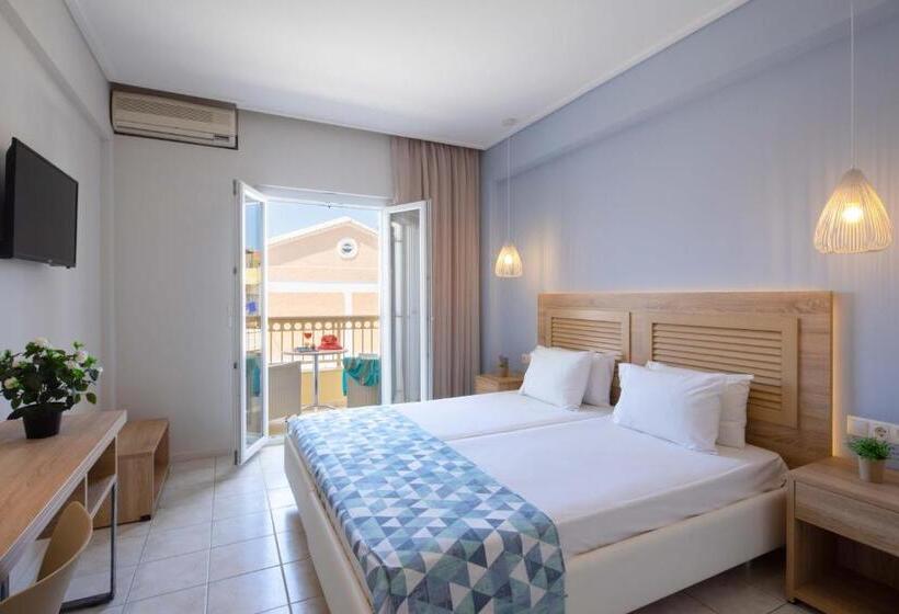 Номер Стандарт с Балконом, Rossis